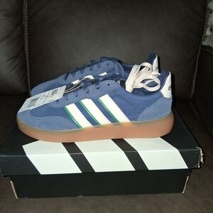 Adidas Men's Blue and White Sneakers